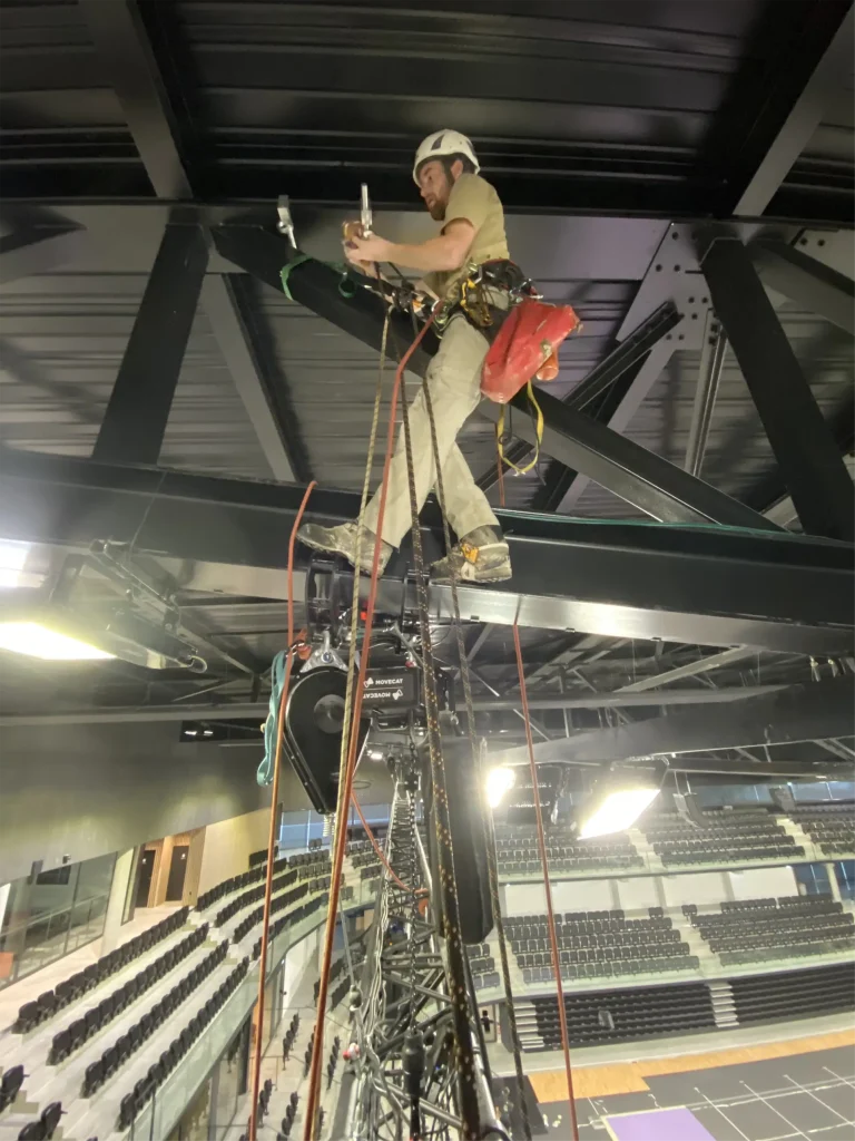 CDNC installation treuil éléctrique